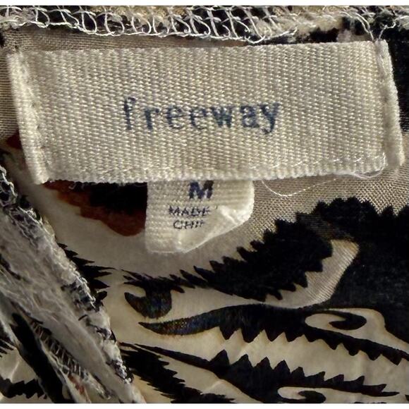 Freeway Top Size Size Medium Black Yellow Floral Boho Embroidered Blouse Womens - Picture 5 of 7